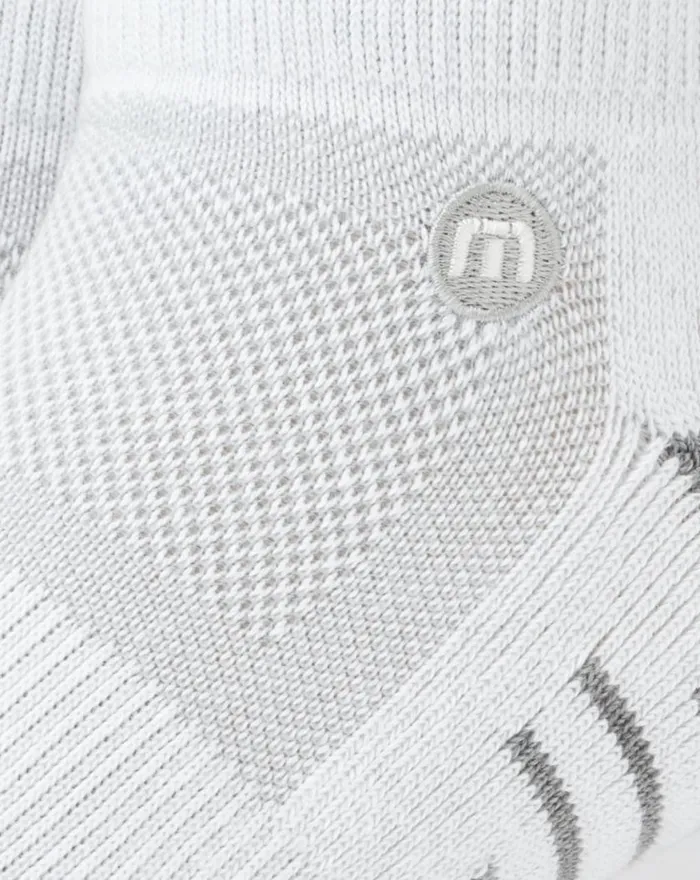 Accessories EIGHTEENER 20 ANKLE SOCK Micro Chip TravisMathew Socks