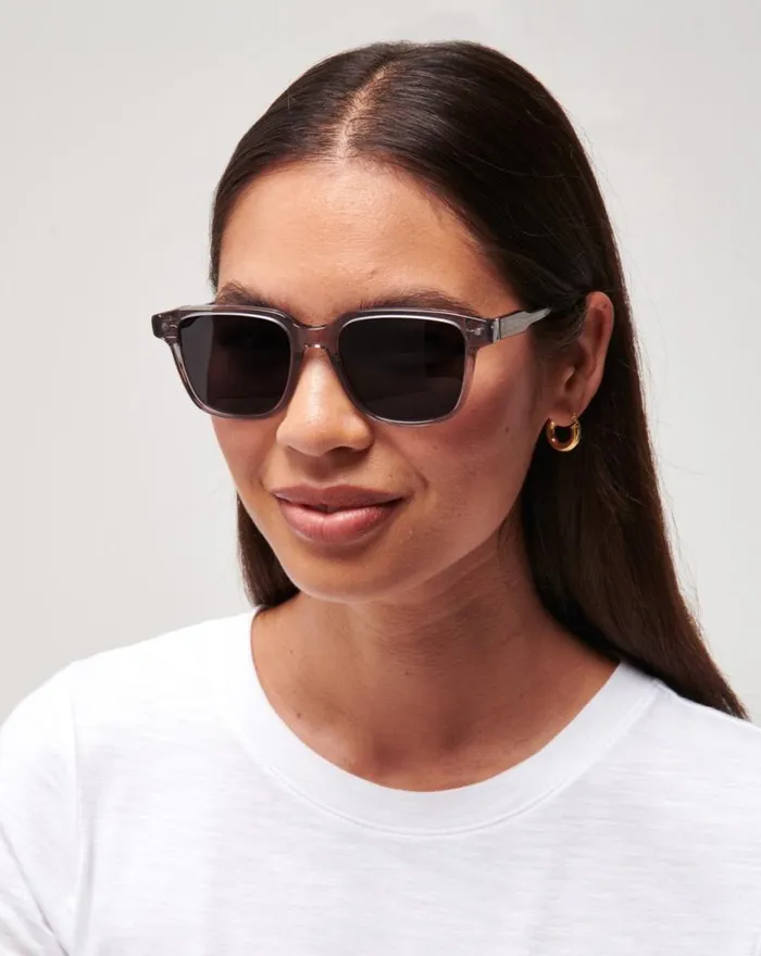 Accessories OFFDAZE SUNGLASSES Translucent Grey Grey Polar TravisMathew Sunglasses