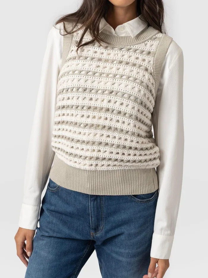 Adler Sleeveless Knit 8211 Beige Beige Women Saint And Sofia Knitwear