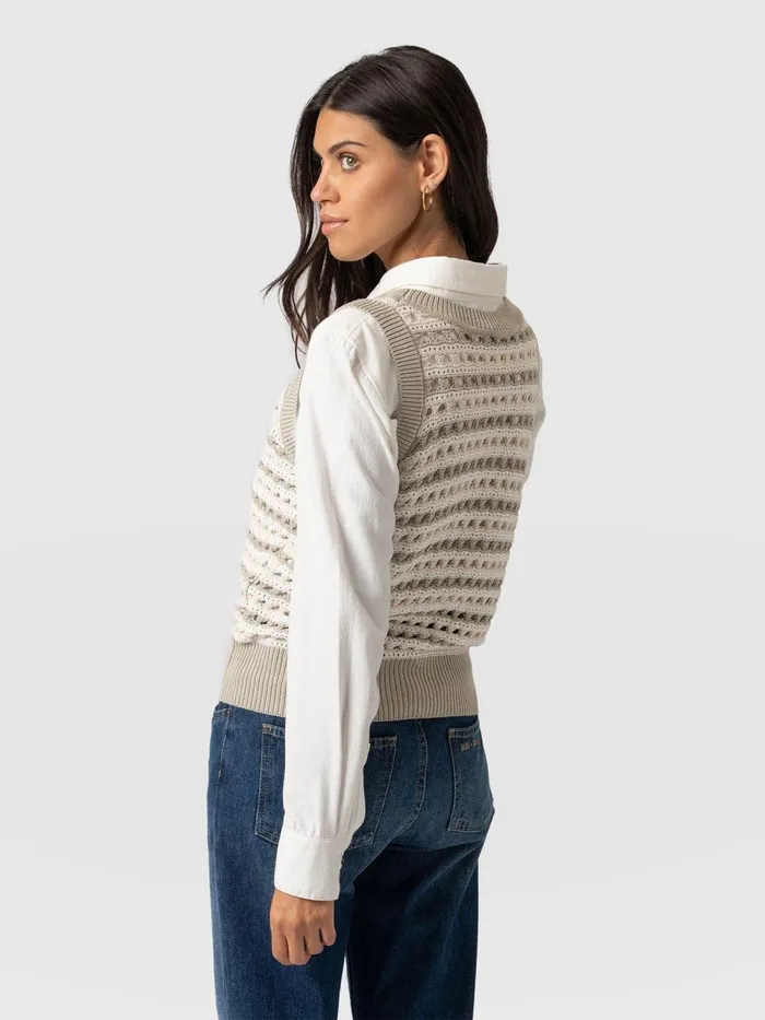 Adler Sleeveless Knit 8211 Beige Beige Women Saint And Sofia Knitwear