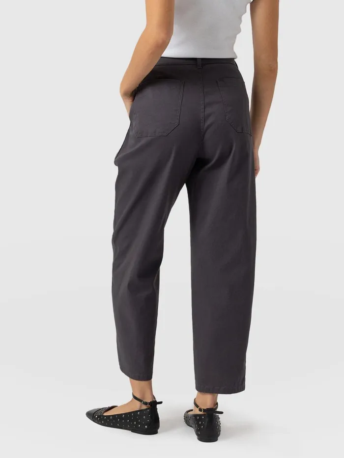 Alma Barrel Leg Chino 8211 Charcoal Charcoal Women Saint And Sofia Pants