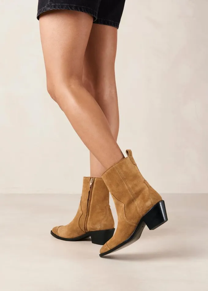 ALOHAS Boots Women Austin 8211 Suede Cowboy Ankle Boots