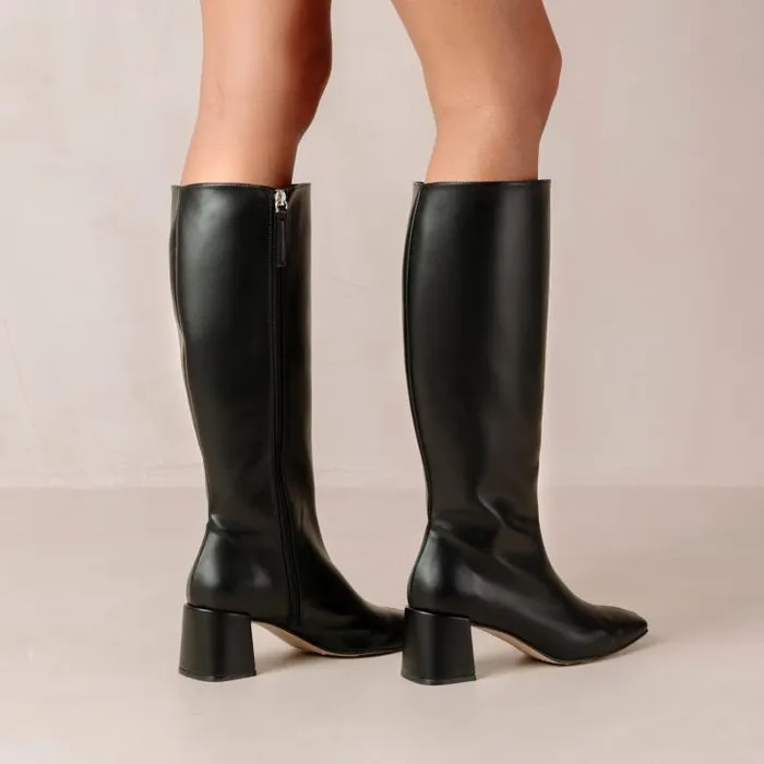 ALOHAS Boots Women Chalk Black