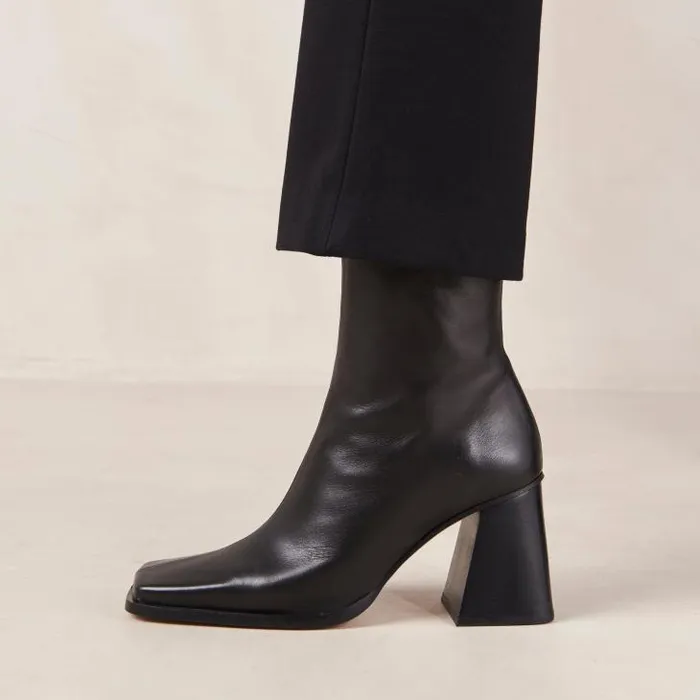 ALOHAS Boots Women South Black