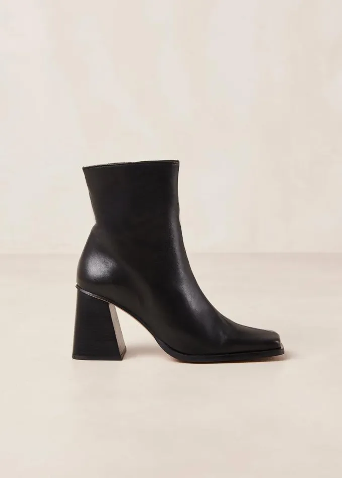 ALOHAS Boots Women South Black