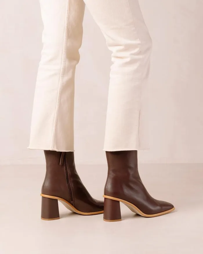 ALOHAS Boots Women West Cape 8211 Brown Leather Boots