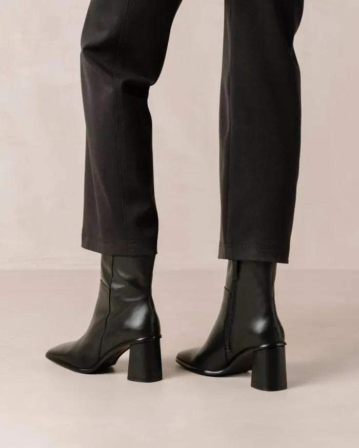 ALOHAS Boots Women West Total Black