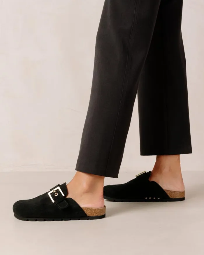 ALOHAS Clogs Women Cozy 8211 Black Suede Clogs