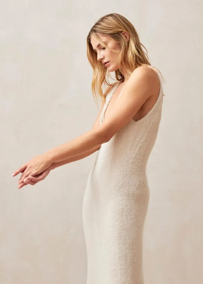 ALOHAS Dresses Women Ski 8211 Ecru Knitted Dress