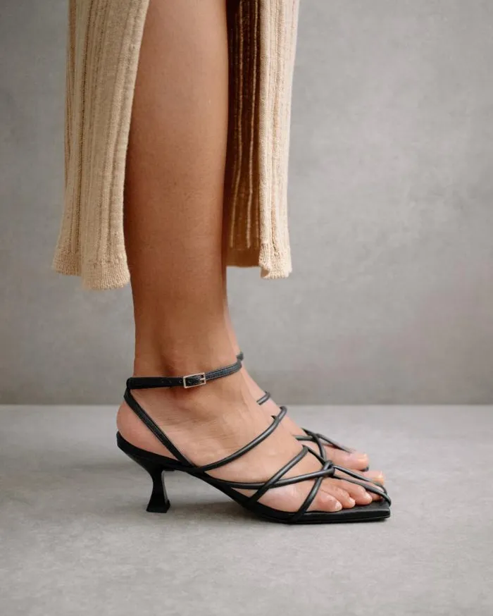 ALOHAS Heels Women Ginza 8211 Black Leather Sandals
