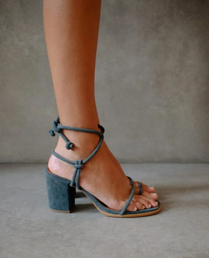 ALOHAS Heels Women Grace 8211 Gray Suede Sandals