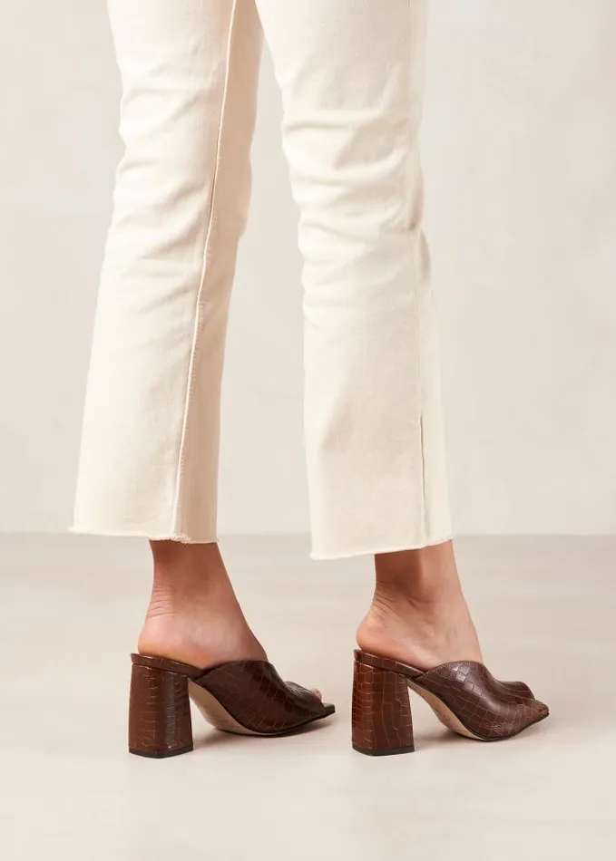 ALOHAS Mules Women Frenchie 8211 Brown Leather Mules