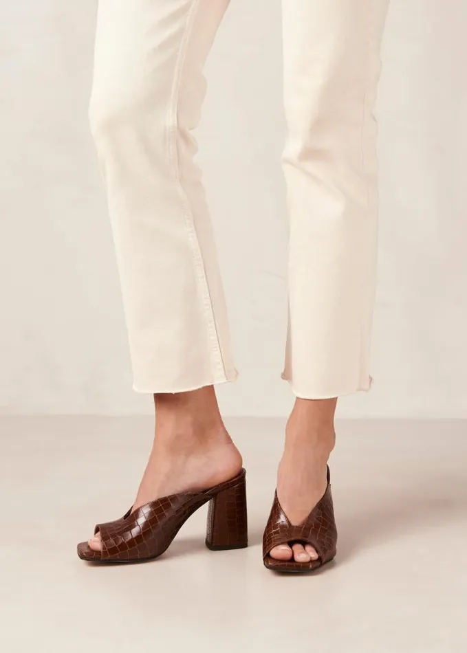 ALOHAS Mules Women Frenchie 8211 Brown Leather Mules