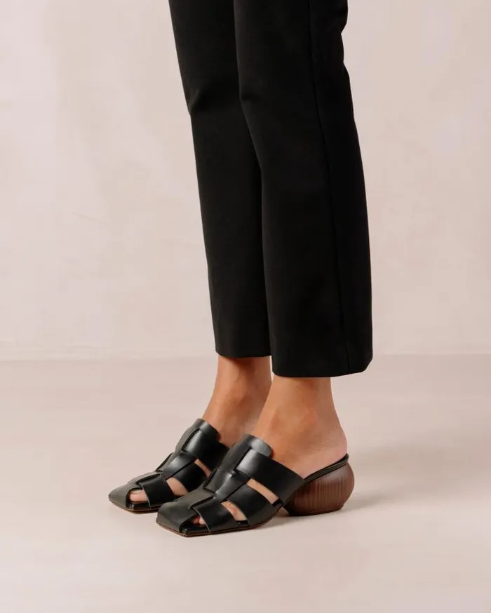 ALOHAS Mules Women Ruby 8211 Black Woven Leather Mules