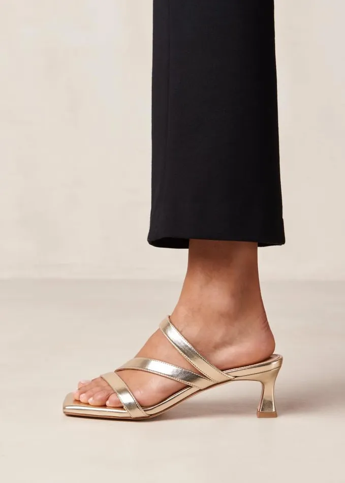 ALOHAS Mules Women Sonny 8211 Gold Vegan Leather Mules