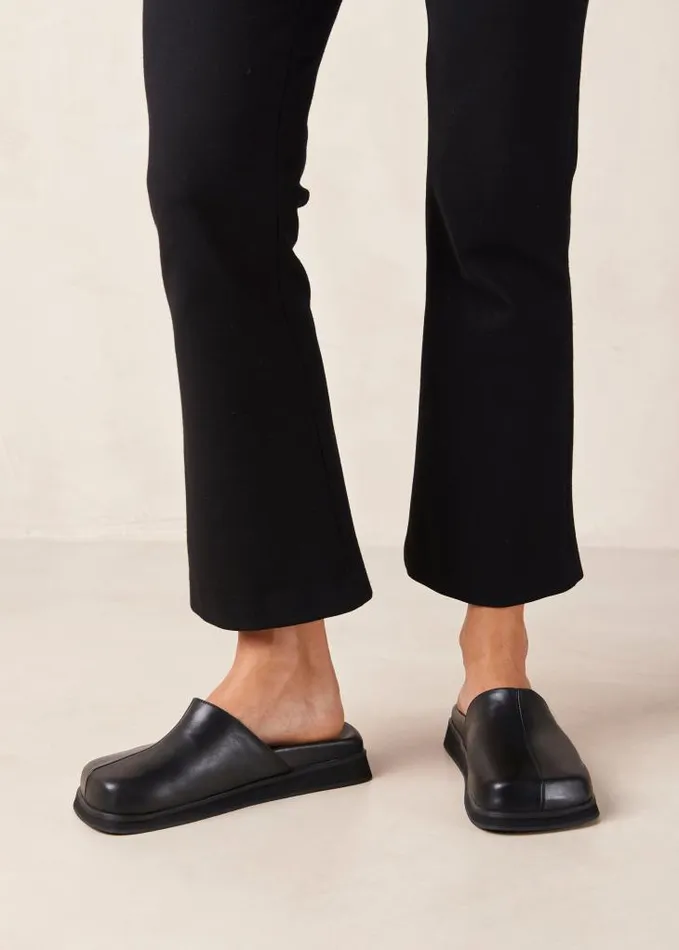 ALOHAS Mules Women Whiz 8211 Black Leather Mules