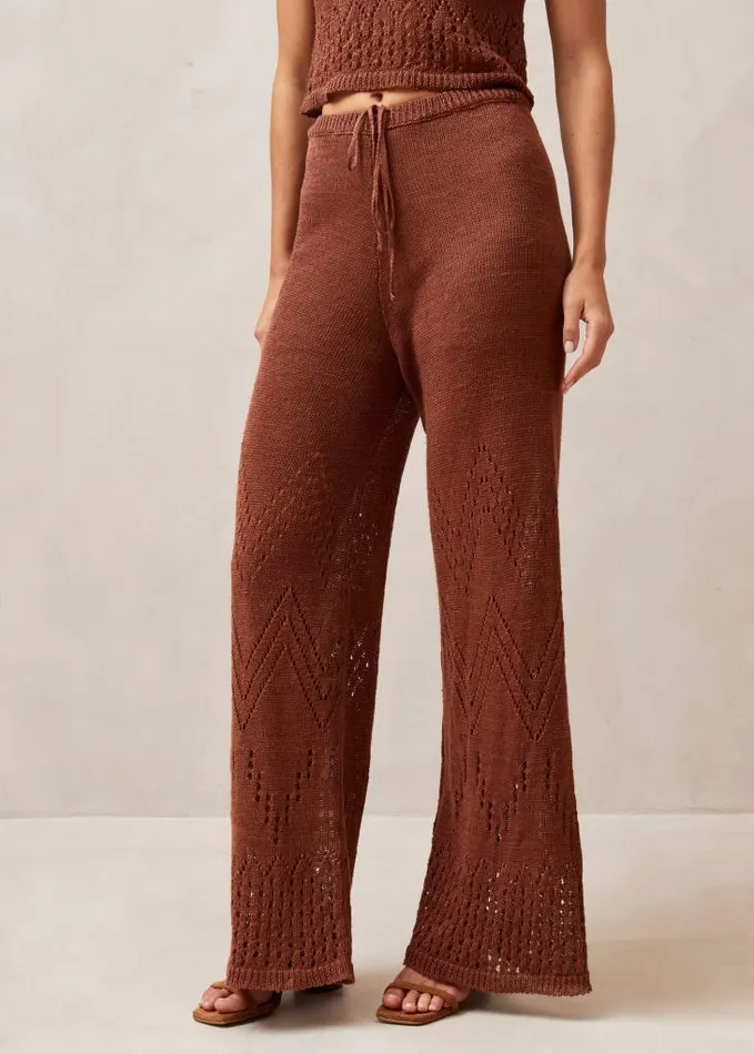 ALOHAS Pants Women Capri 8211 Brown Crochet Pants