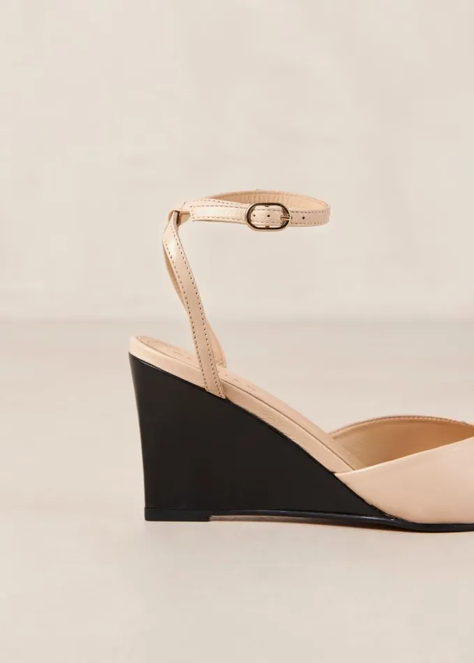 ALOHAS Pumps Women Polly 8211 Cream Wedge Pumps