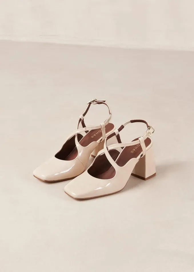 ALOHAS Pumps Women Reggie 8211 Cream Patent Leather Pumps