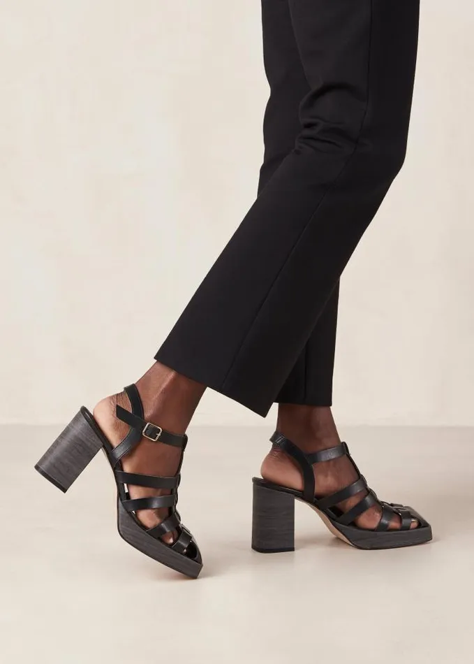 ALOHAS Sandals Women Rollers 8211 Black Vegan Leather Sandals
