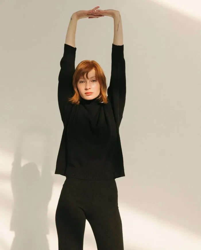 ALOHAS Sweaters and Cardigans Women Passenger 8211 Black Knit Top