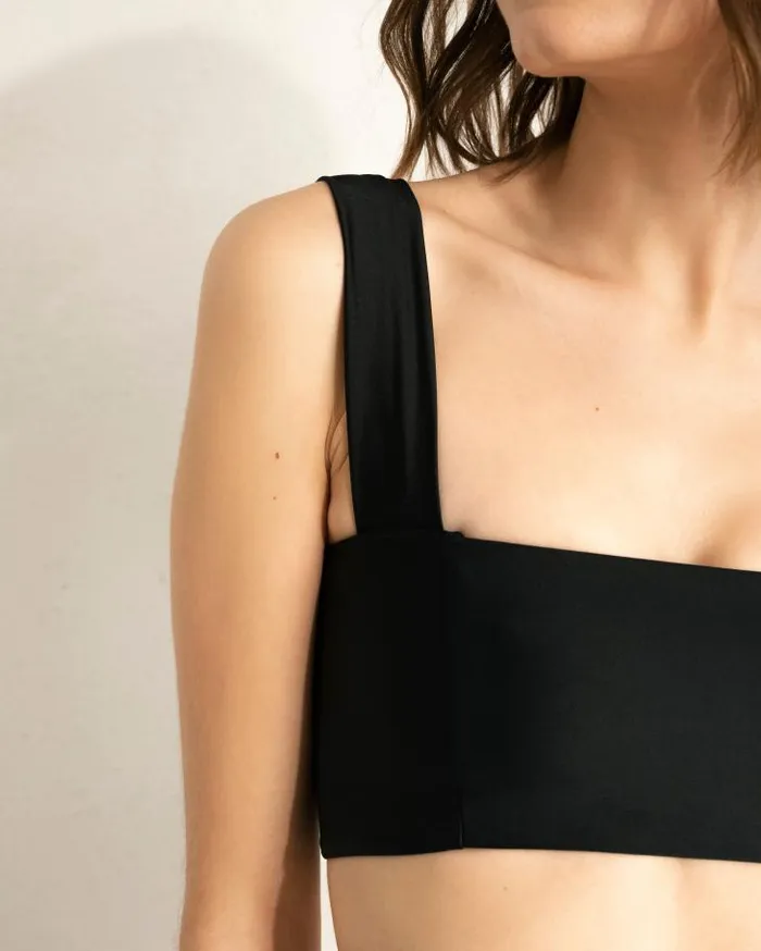 ALOHAS Swimwear Women The Square 8211 Black Recycled Nylon Bikini Top