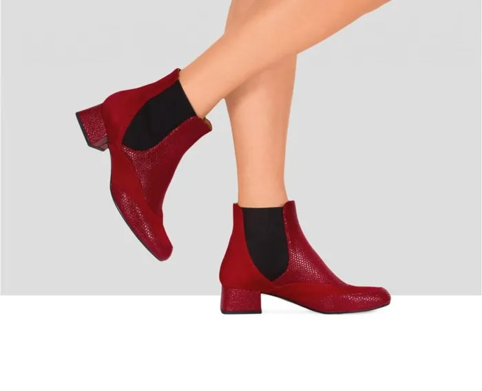 Audley Shoes Low Heel Leather Booties Ebano Red Women Medium Heel