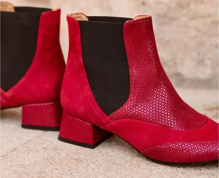 Audley Shoes Low Heel Leather Booties Ebano Red Women Medium Heel