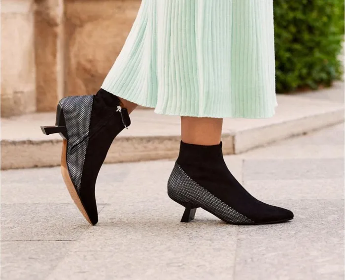 Audley Shoes Mid Heel Leather Bootie Evani Black Women Medium Heel