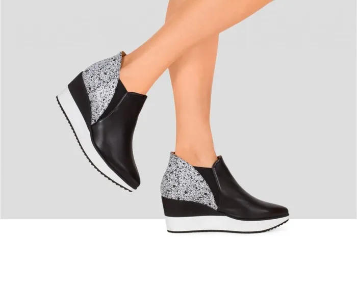 Audley Shoes Mid Heel Leather Booties Etiopia Black Women Sneakers