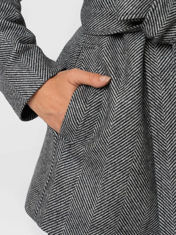 Audrey Wrap Coat 8211 Chevron Chevron Women Saint And Sofia Coats and Jackets