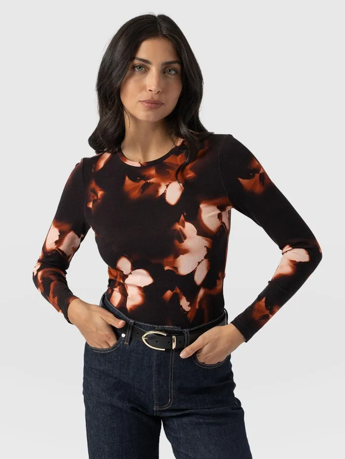 Austen Crew Neck Long Sleeve Tee 8211 Orange Aurora Orange Aurora Women Saint And Sofia TShirts and Tanks Austen Crew Neck Long Sleeve Tee 8211 Orange Aurora Orange Aurora Women Saint And Sofia TShirts and Tanks
