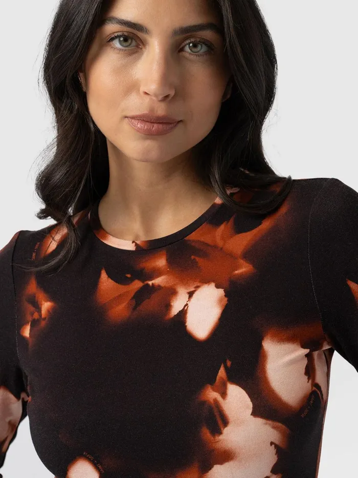 Austen Crew Neck Long Sleeve Tee 8211 Orange Aurora Orange Aurora Women Saint And Sofia TShirts and Tanks