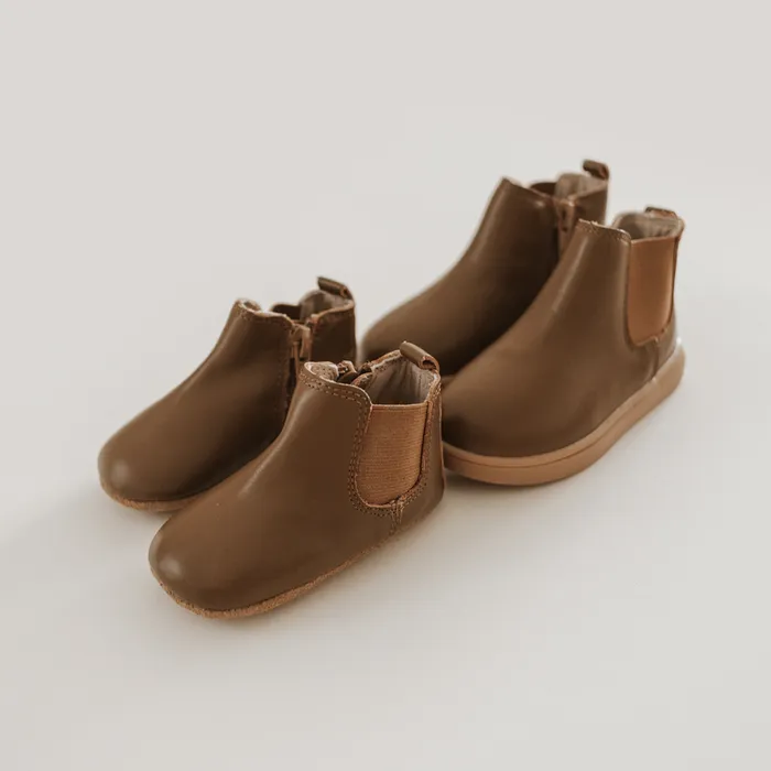 Baby Nisolo Baby Toddler and Kids Shoes Hard Sole Chelsea Boot Espresso