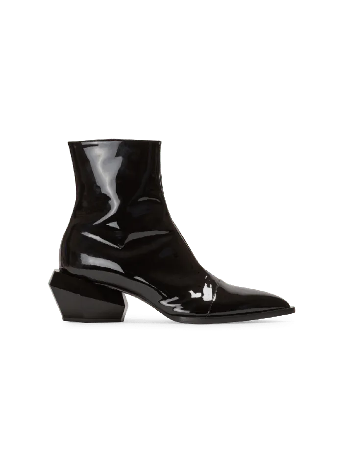 Balmain Billy Patent Leather Ankle Boots Black Men Boots And Rangers