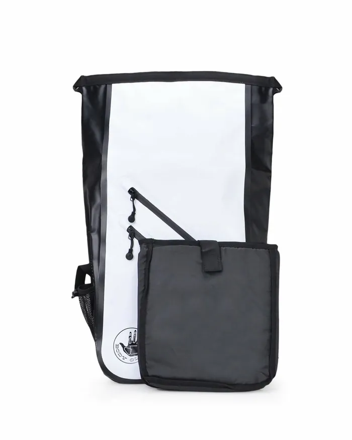 Body Glove Pumps Seaside 25L Waterproof Floatable Backpack 8211 White 8211 Boards