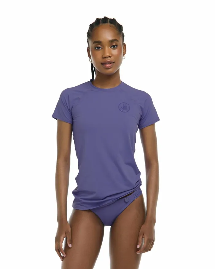 Body Glove Rash Guards Sun Protection Smoothies In Motion Short Sleeve Rashguard 8211 Iris 8211 Women Body Glove Rash Guards Sun Protection Smoothies In Motion Short Sleeve Rashguard 8211 Iris 8211 Women