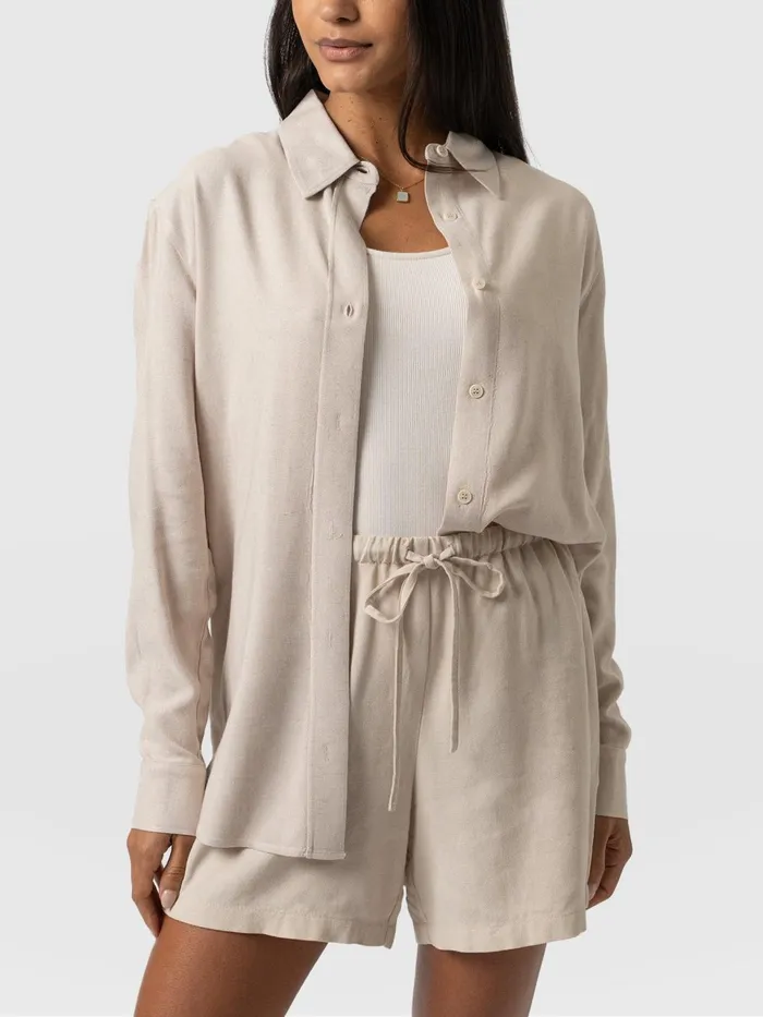 Boyfriend Shirt 8211 Oatmeal Linen Oatmeal Linen Women Saint And Sofia Blouses and Shirts