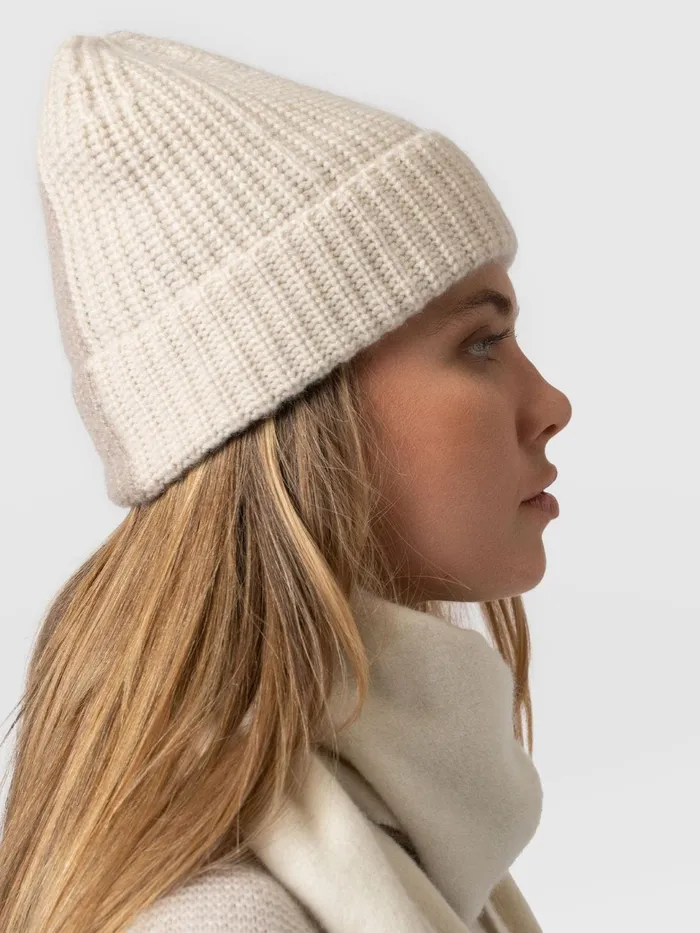 Cashmere Beanie 8211 CreamBeige Creambeige Women Saint And Sofia Scarves and Hats