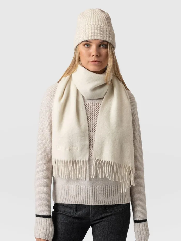 Cashmere Beanie 8211 CreamBeige Creambeige Women Saint And Sofia Scarves and Hats