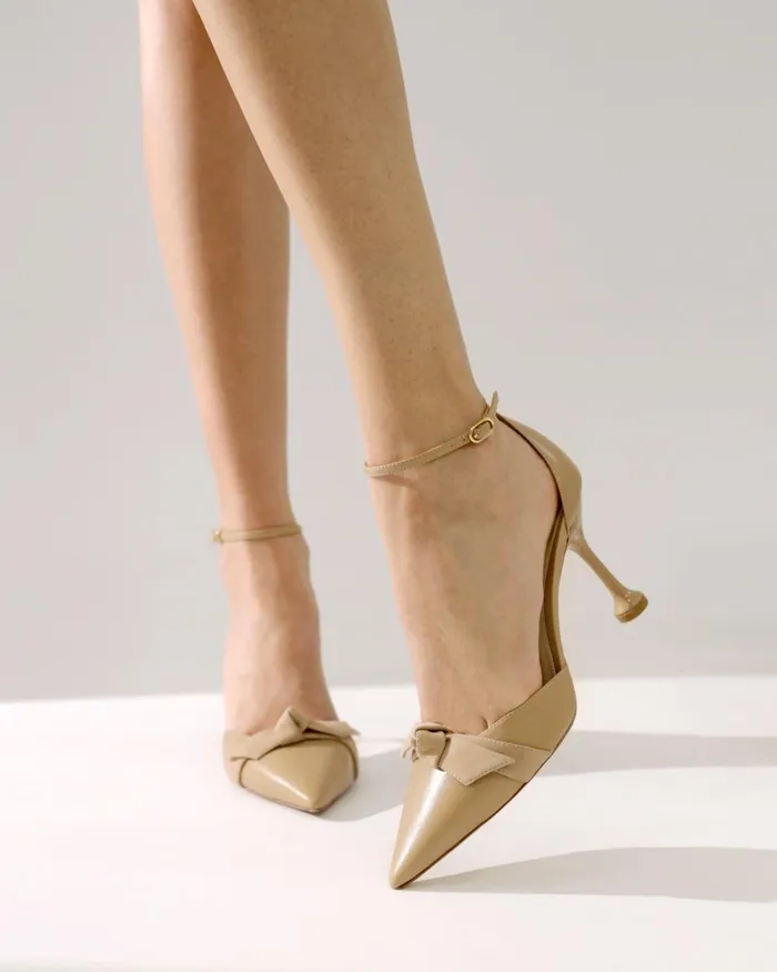 Clarita Flare Pump 85 Semolina Semolina Women Alexandre Birman Pumps