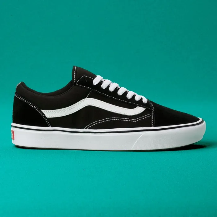 Classics Shoes Men Vans ComfyCush Old Skool Blacktrue White Classics Shoes Men Vans ComfyCush Old Skool Blacktrue White