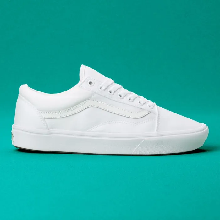 Classics Shoes Men Vans ComfyCush Old Skool True Whitetrue White Classics Shoes Men Vans ComfyCush Old Skool True Whitetrue White