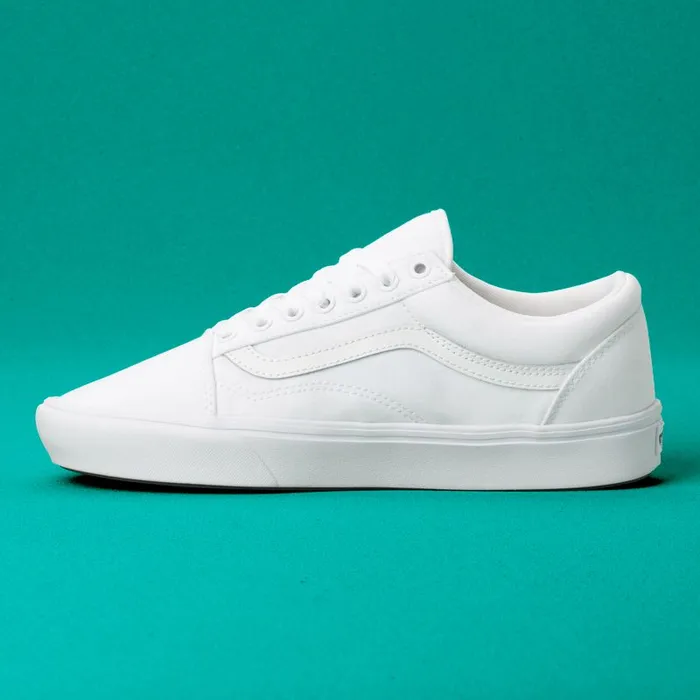 Classics Shoes Men Vans ComfyCush Old Skool True Whitetrue White Classics Shoes Men Vans ComfyCush Old Skool True Whitetrue White
