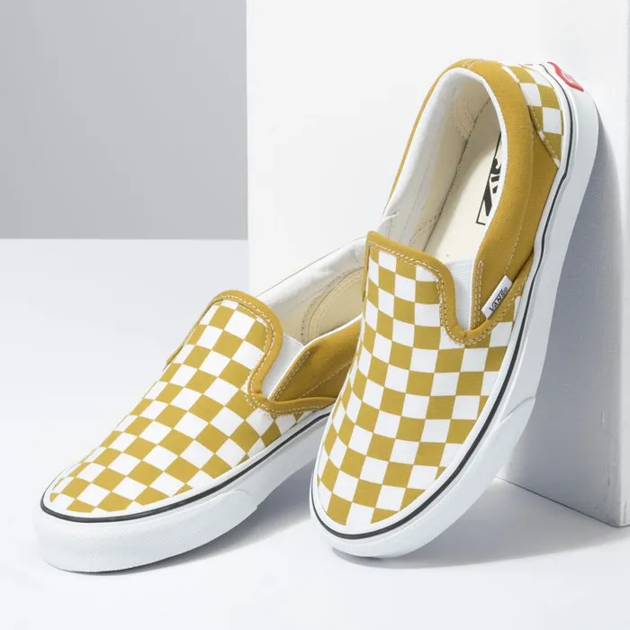 Classics Shoes MenWomen Vans Checkerboard Classic SlipOn Olive Oiltrue White Classics Shoes MenWomen Vans Checkerboard Classic SlipOn Olive Oiltrue White