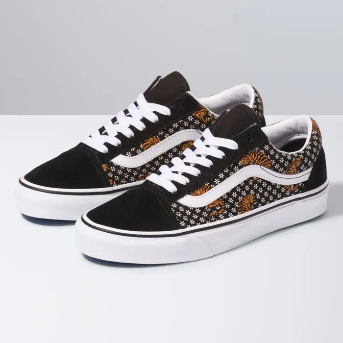 Classics Shoes MenWomen Vans Tiger Floral Old Skool Blacktrue White