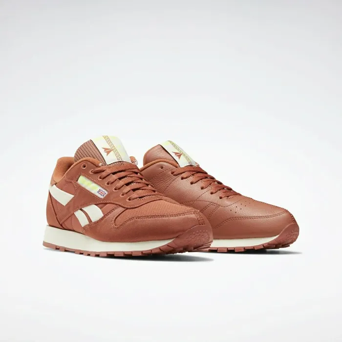 Classics Shoes MensWomens Reebok Classic Leather Shoes Orange Classic White Yellow Flare