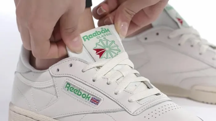 Classics Shoes Womens Reebok Club C 85 Model Vintage Shoes Chalk Glen Green Paper White Excellent Red