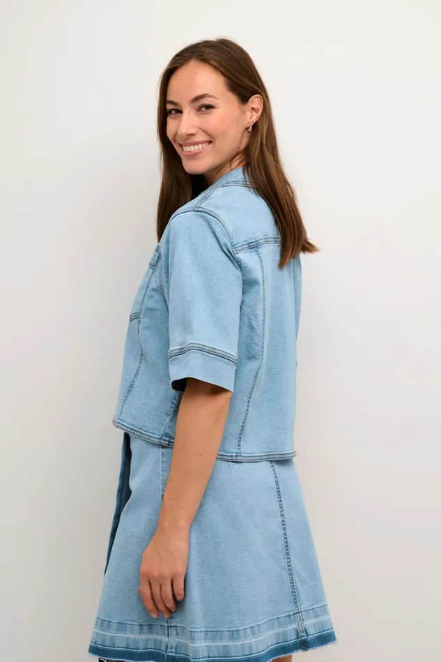 CULTURE Denim Styles CUami Denim Jacket Light Blue Wash 8211 Women