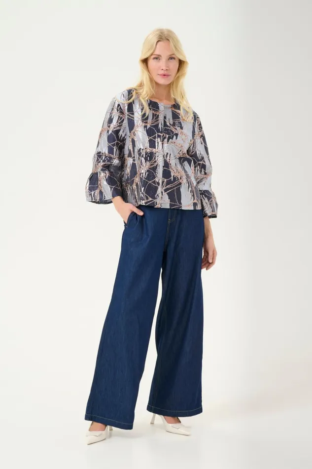 CULTURE Jackets and Coats CUbanjo Jacket With Bell Sleeves Blue Floral 8211 Women CULTURE Jackets and Coats CUbanjo Jacket With Bell Sleeves Blue Floral 8211 Women